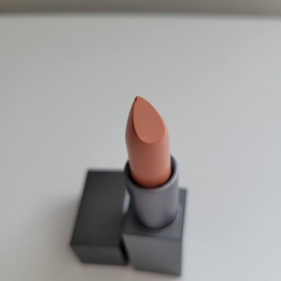 Rinna Beauty Lipstick STRIPPER Full Size .14 oz New without Box - Picture 4 of 6